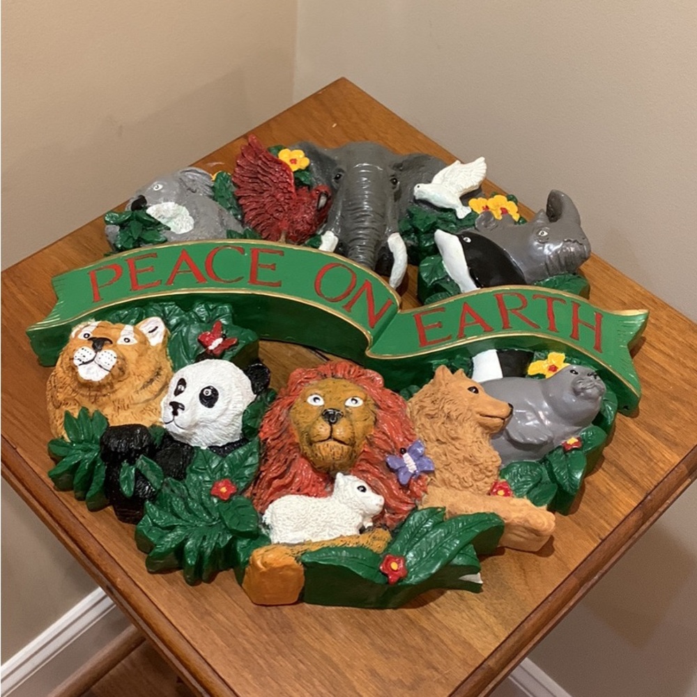 Peace on Earth Resin Wildlife Wreath
